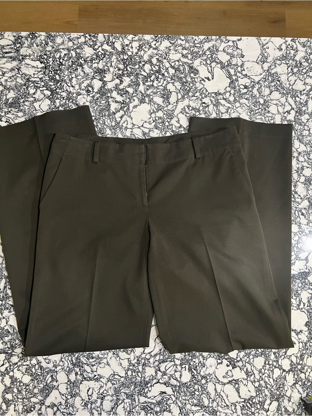 Ann Taylor Dress Pants in Dark Olive